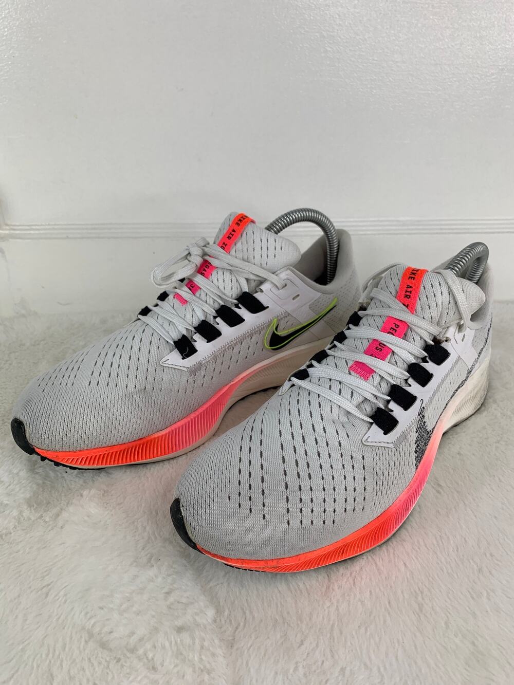 Nike Air Zoom Pegasus 38 White Pink Women’s Running Shoes Size 8 (DJ5401-100)